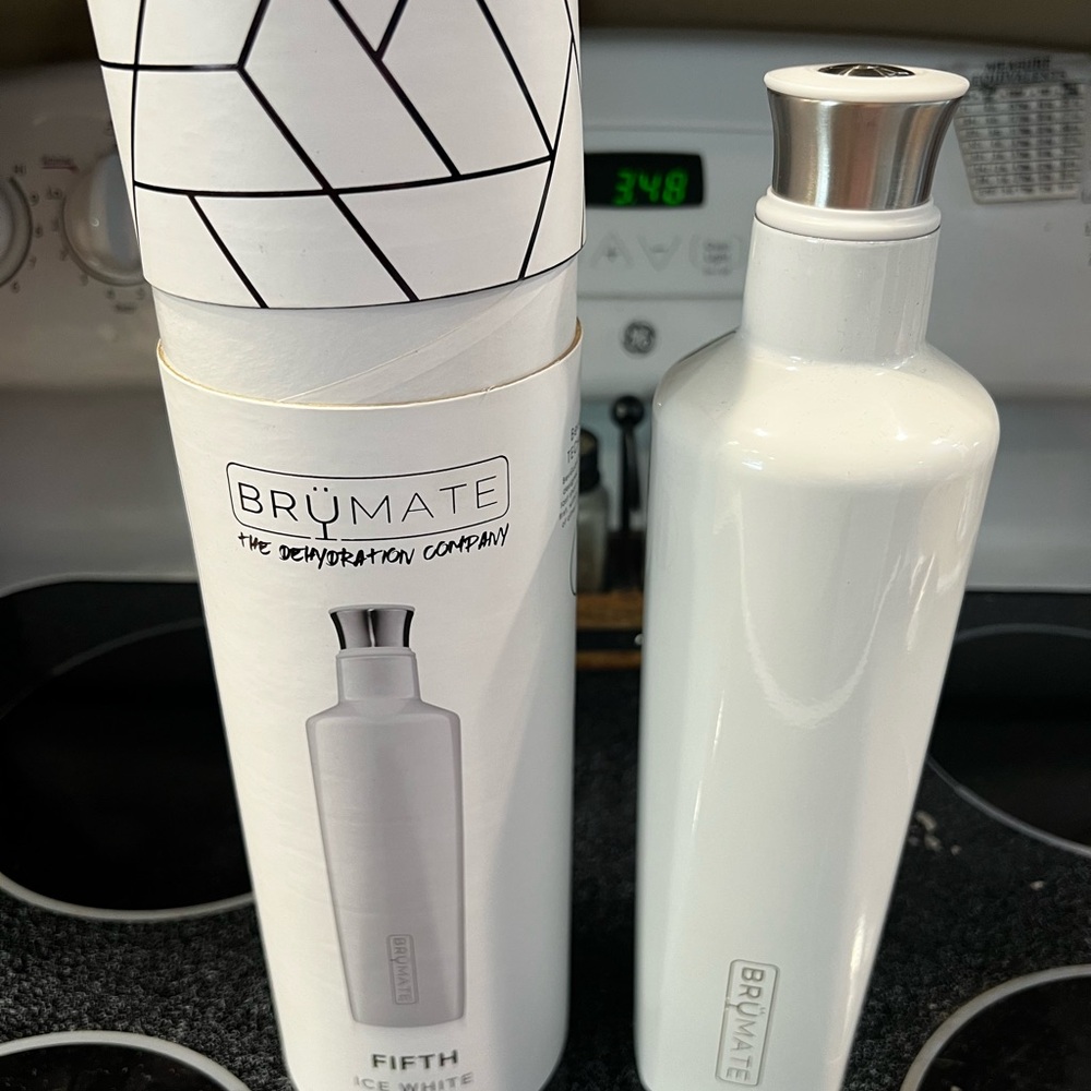 Brumate Fifth liquor canteen flask